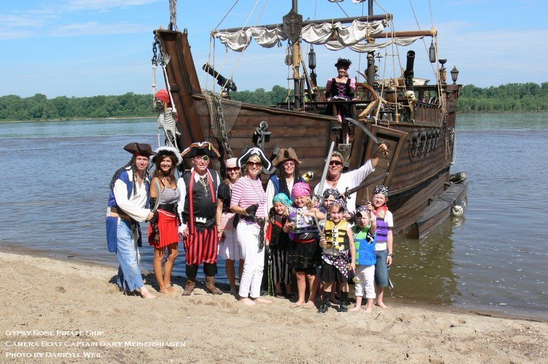Gypsy Rose III Landship